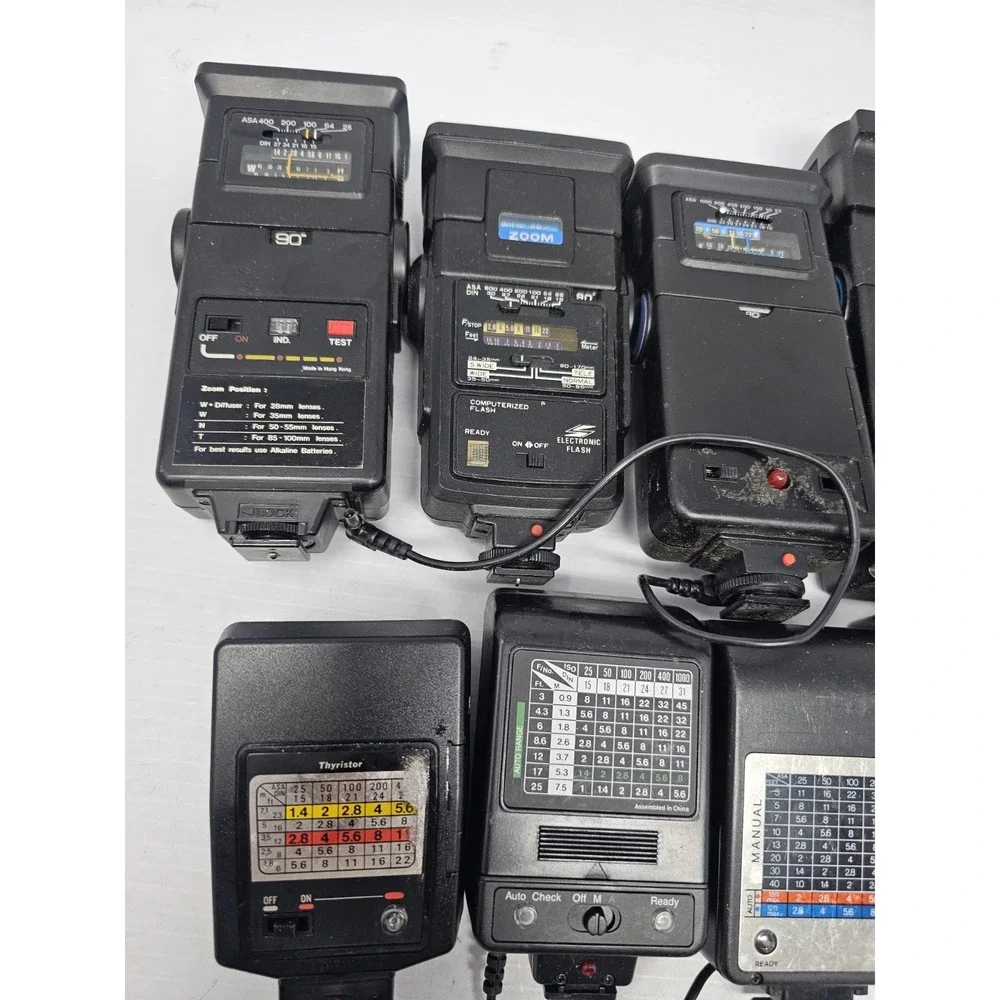 LOT of‎ 9 Mixed Film and Digital Camera Flashes Alfon, Vivrtar, Argus, & More